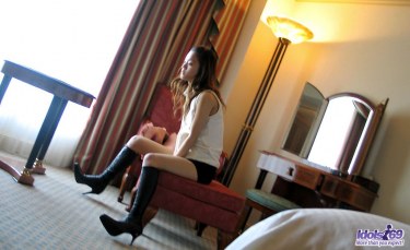 Ayaka In Leather Boots 2