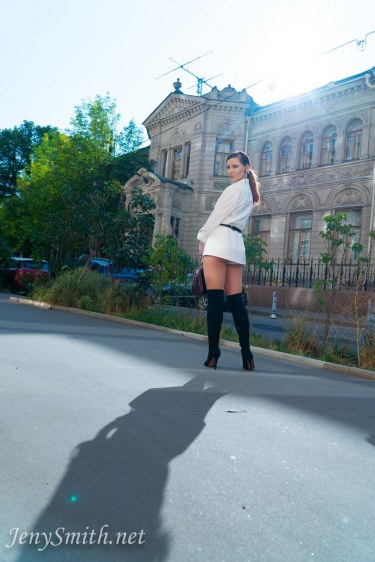 Jeny Smith In Independent Woman 6