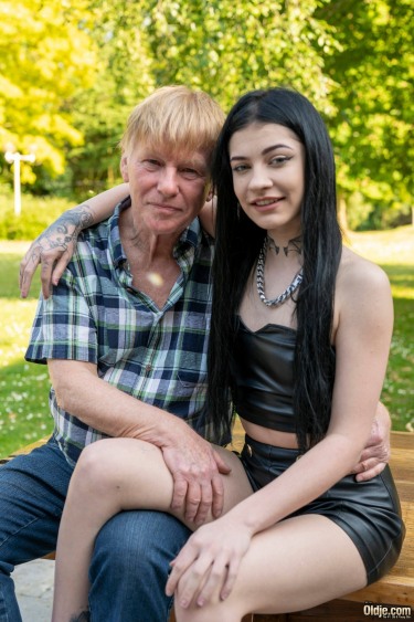 Kinky Words For Oldje With Chloe Heart And Felix 1