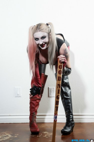 Leya Falcon In A Harley Quinn Costume 2