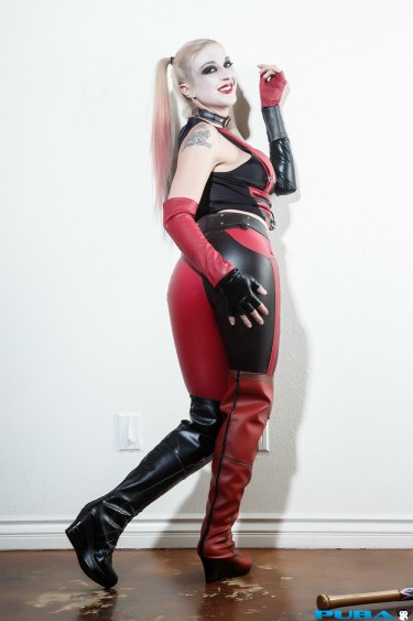 Leya Falcon In A Harley Quinn Costume 4