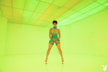 Mia Valentine In Stockings 4