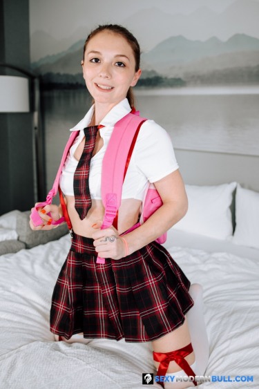 Mira Monroe As Sexy College Girl 12