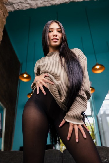 New Talent Yeye Guzman 3