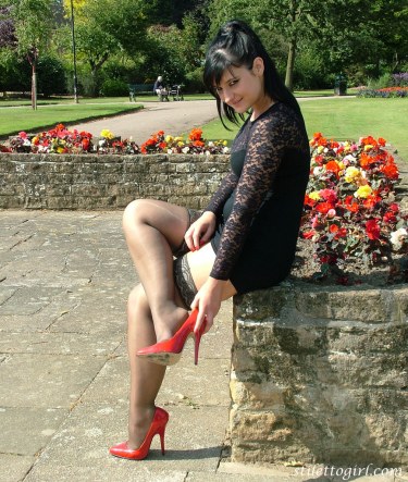 Nicola Outdoors In Red High Heels 16