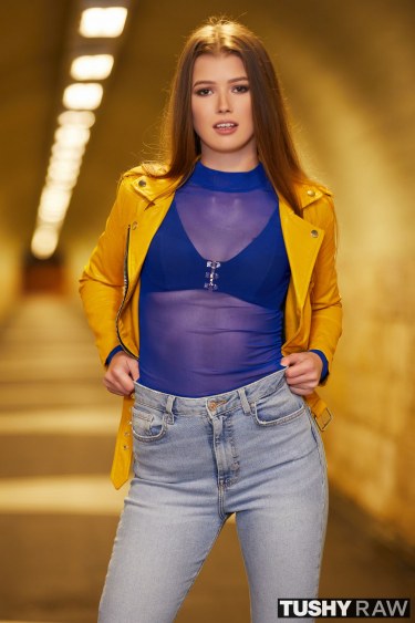 Olivia Sparkle In A Parking Garage 6