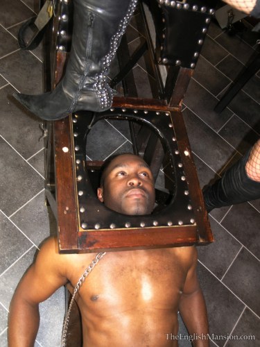 Queening My Tongue Boy 15