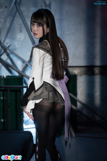Ria Kurumi In Black Nylons 5
