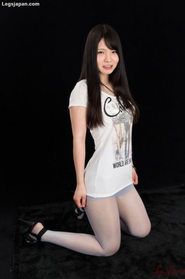 Sana Iori Nylon Tease 6