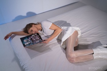 Sarah Versus Adele Starring Adelle Unicorn And Sarah Kay 7