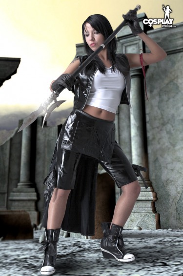 Sexy Dark Haired Cosplay Girl Mea Lee 1