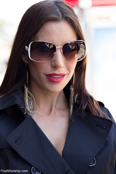 Smoking Gia Dimarco In Sunglasses 2