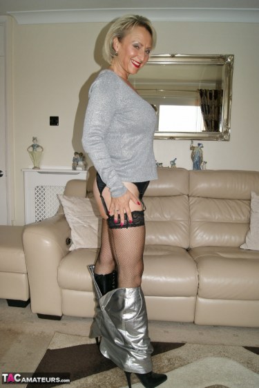 Sugarbabe In The Mistress Ready For Dirty Sex 2