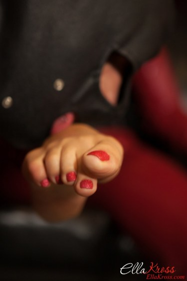 A Day In The Life Of A Dominatrix 11