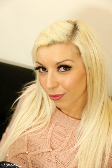 Alex Adams Plays With Her Feet 1