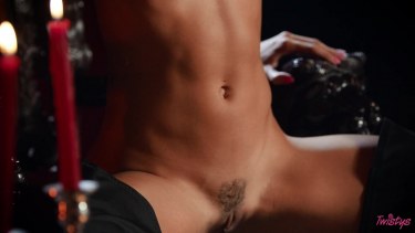 Alexis Tae Loves Hot Wax On Her Body 6