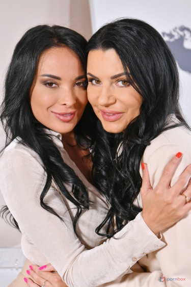 An Office Threesome With Anissa Kate And Ania Kinski 1