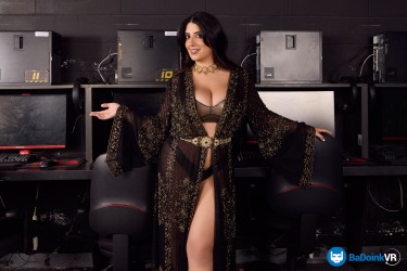 Arabian Night Starring Sarah Arabic 6