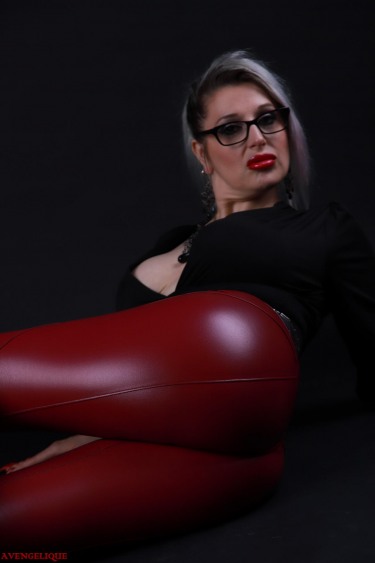 Asstight Berry Pants 10