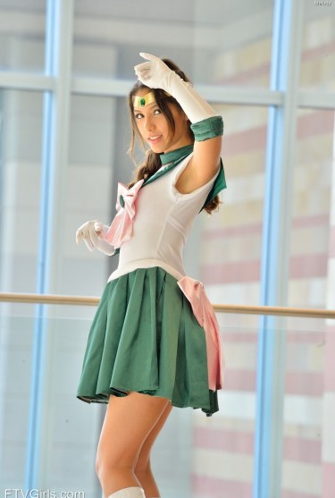 Beautiful Brunette Cosplay Girl Melody Wylde 11
