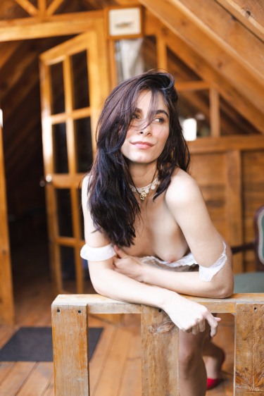 Beautiful Lingerie Girl Rouse Miller 4