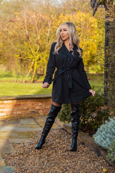 Beth Morgan In Winter Aura 1