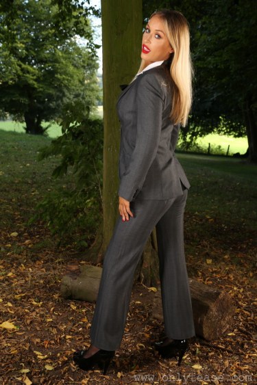 Business Lady Rosie W Strips Outdoors 1