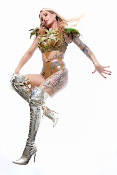 Calea Toxic Fetish Shooting By Orion Dahlmann 4