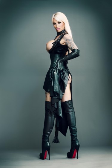 Calea Toxic In Kinky Fetish 4