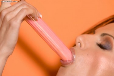 Catalina Cruz Plays With Her Pink Dildo 9