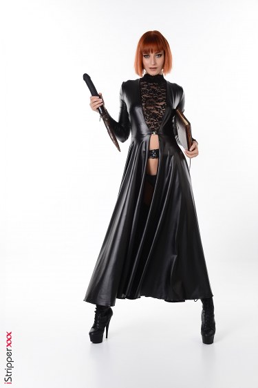 Dolly Dyson In Suck Me If You Dare 2