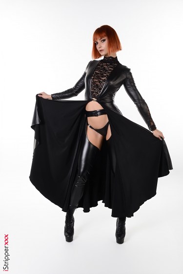 Dolly Dyson In Suck Me If You Dare 4