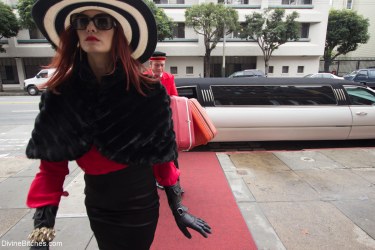 Elegant Maitresse Madeline Marlowe 11