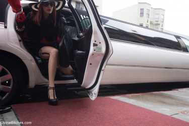 Elegant Maitresse Madeline Marlowe 8