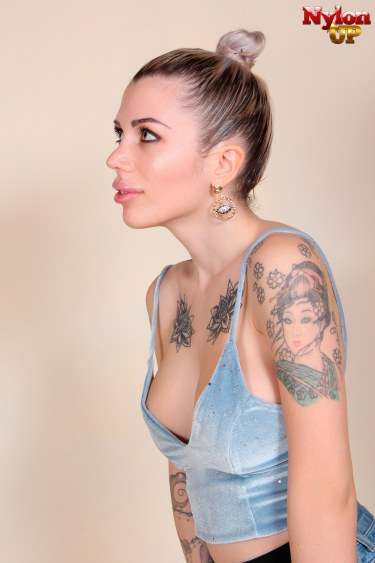 Elise In Black Tights 2