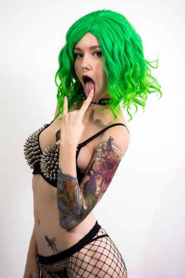Emily Bloom With Green Hair 2