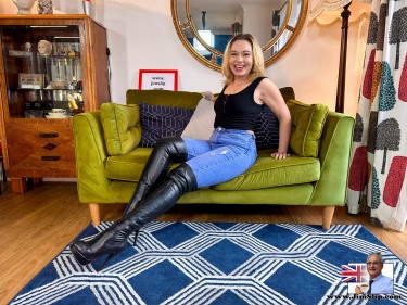 Epiphany Jones In Jeans And Boots 4