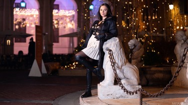 Eve Sweet In City Chic 2