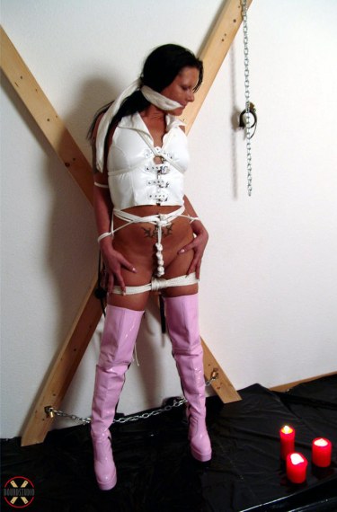 First Date On Boundstudio 13