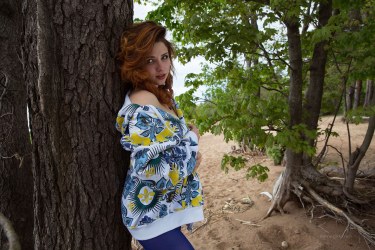 Foxy In Blue Tights Gets Horny Outdoors 3