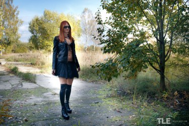 Ginger Z In Big Black 1