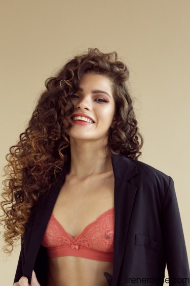 Irene Rouse In Fashion 6