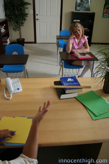 Jaelyn Fox Gets Fucked By Sergio 1