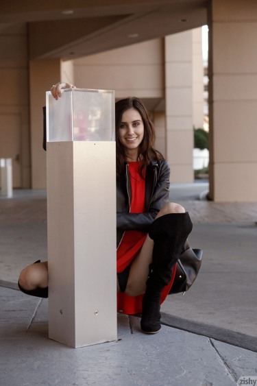 Jasmine Simco In Nice Amenities 1