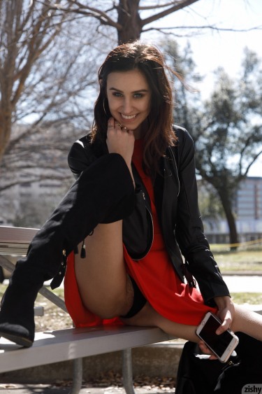 Jasmine Simco In Nice Amenities 12