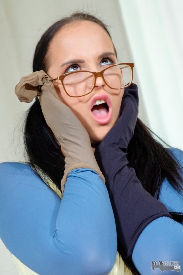 Jennifer Mendez Needs Nylon All Over 4