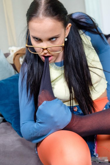 Jennifer Mendez Needs Nylon All Over 7