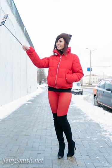 Jeny Smith In Red Seamless Explicit 11