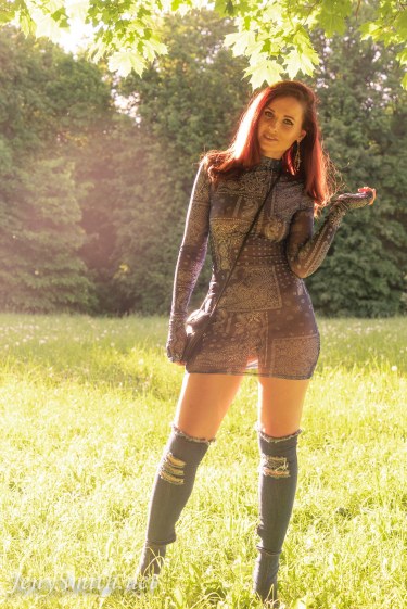 Jeny Smith In Sunset 14