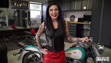 Joanna Angel In Biker Babe Fucks The Mechanic 5